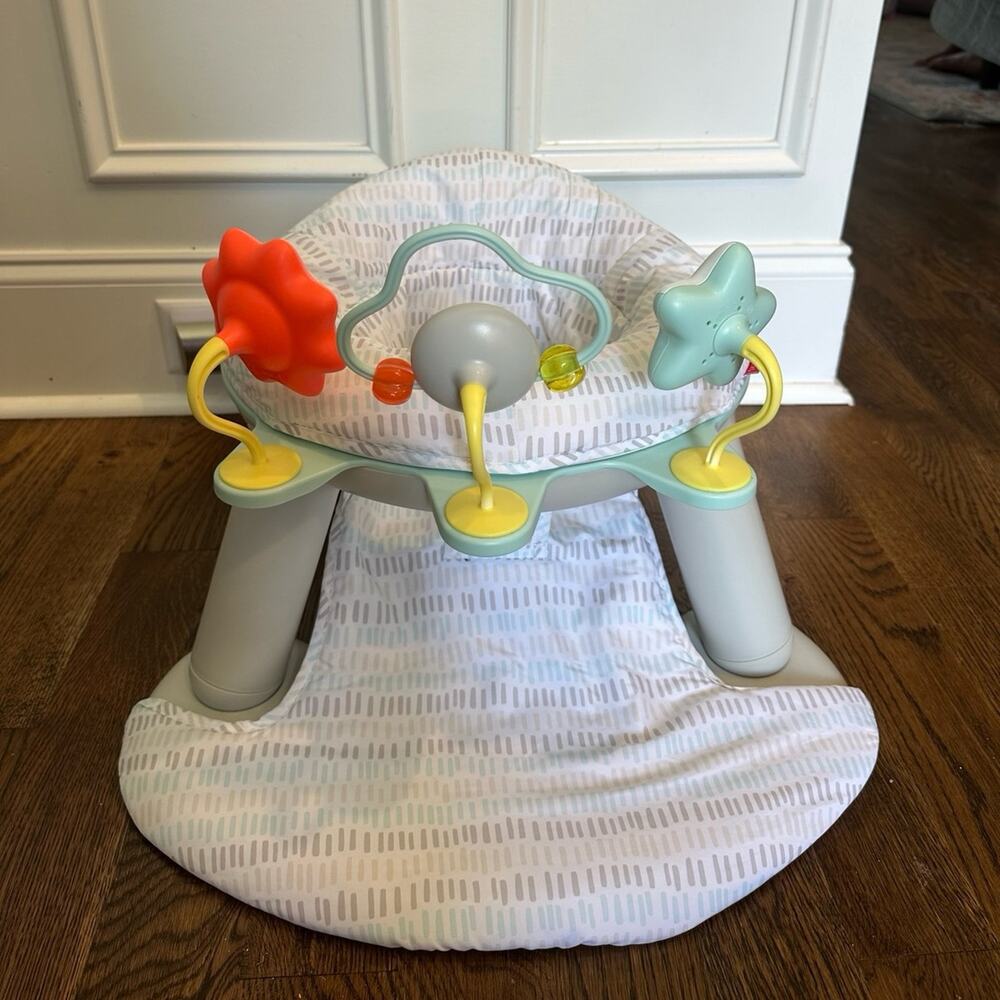 Skip Hop 2-in-1 Sit-up Activity Baby Chair